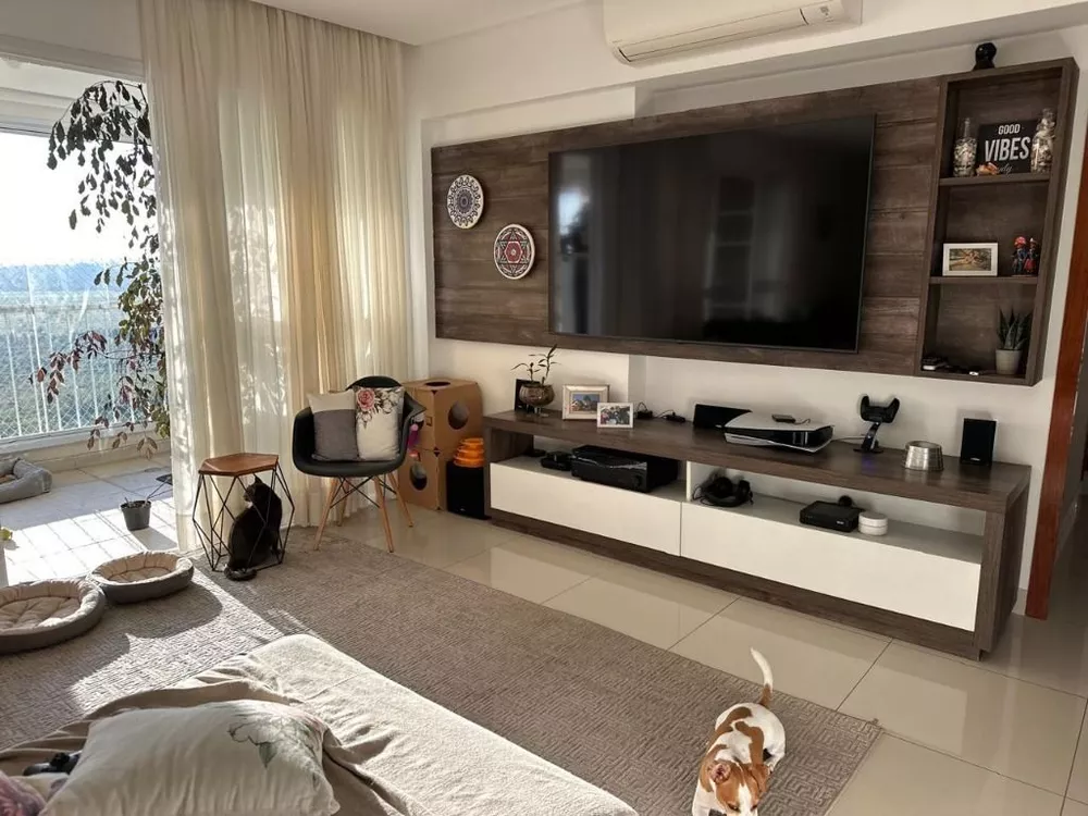 Apartamento à venda com 3 quartos, 142m² - Foto 1