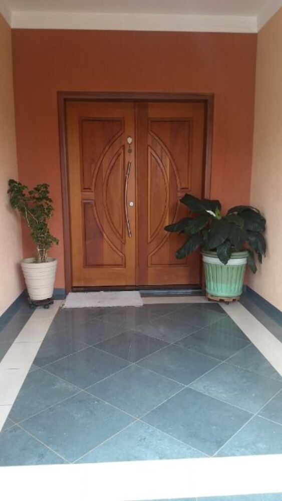 Sobrado, 4 quartos, 612 m² - Foto 1
