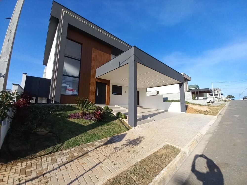Sobrado, 3 quartos, 284 m² - Foto 2