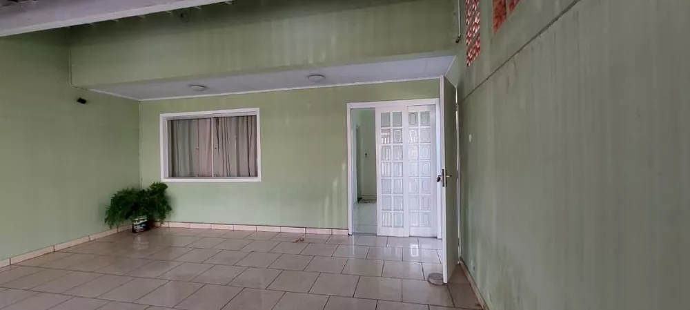 Sobrado à venda com 4 quartos, 173m² - Foto 2