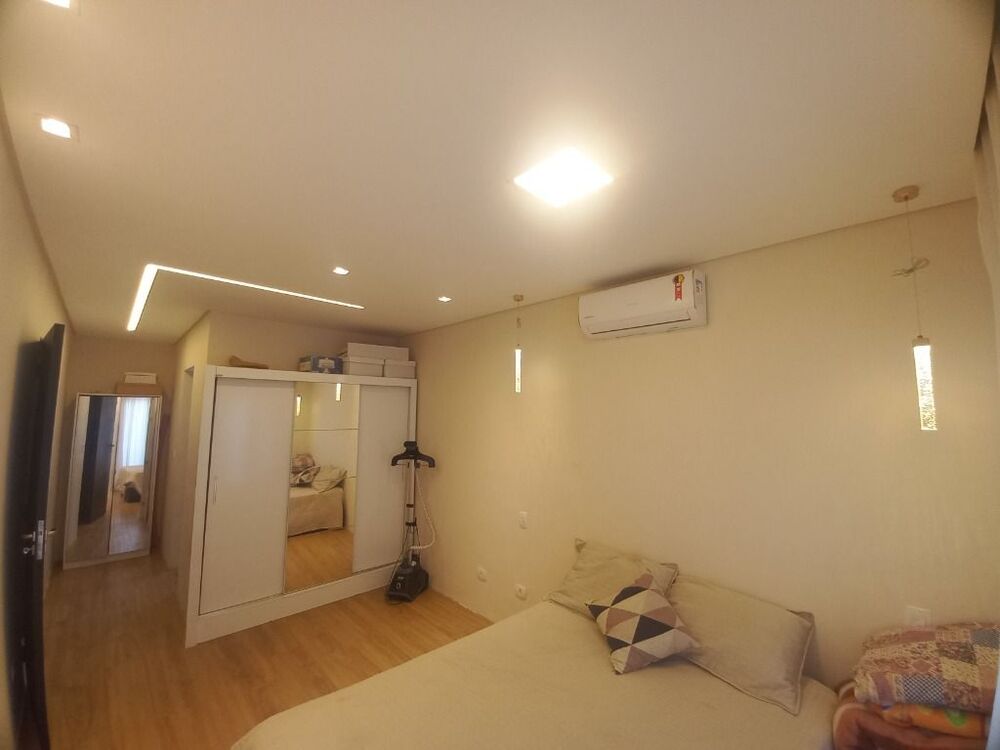 Casa, 3 quartos, 240 m² - Foto 2