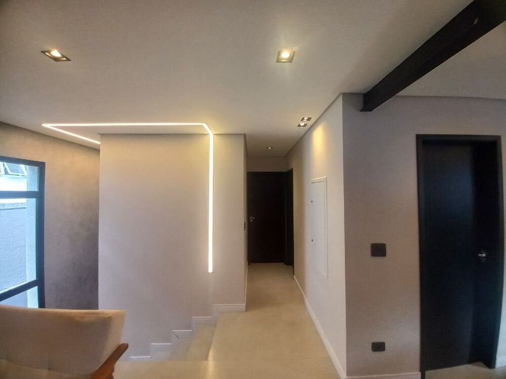 Casa, 3 quartos, 240 m² - Foto 1