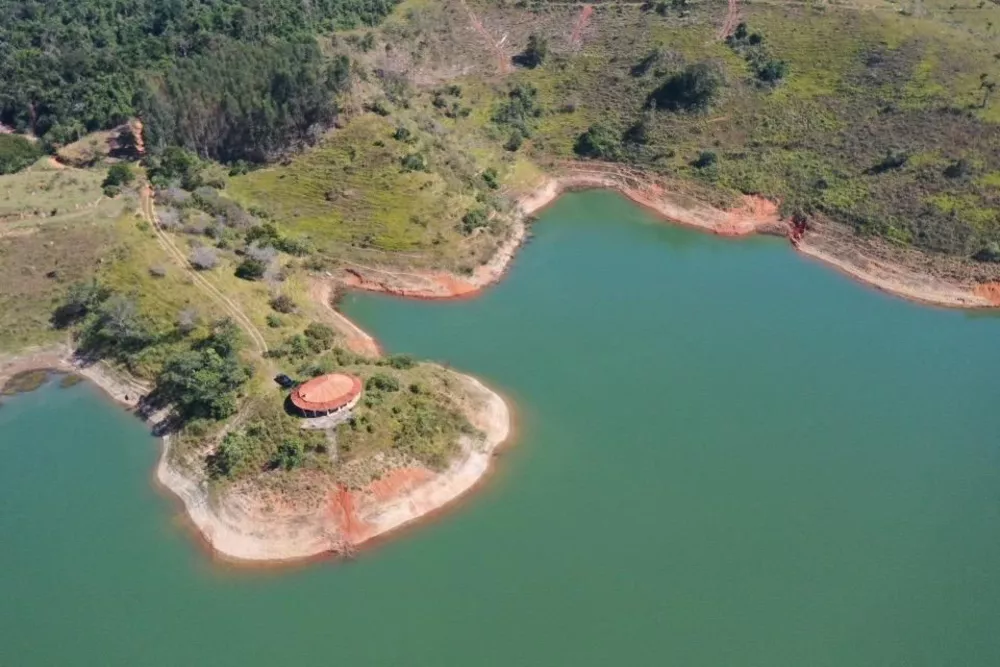 Fazenda à venda com 3 quartos, 1137400m² - Foto 3