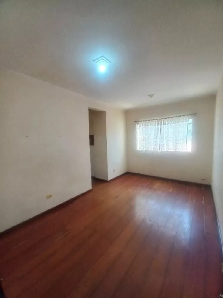 Apartamento à venda com 2 quartos, 60m² - Foto 3