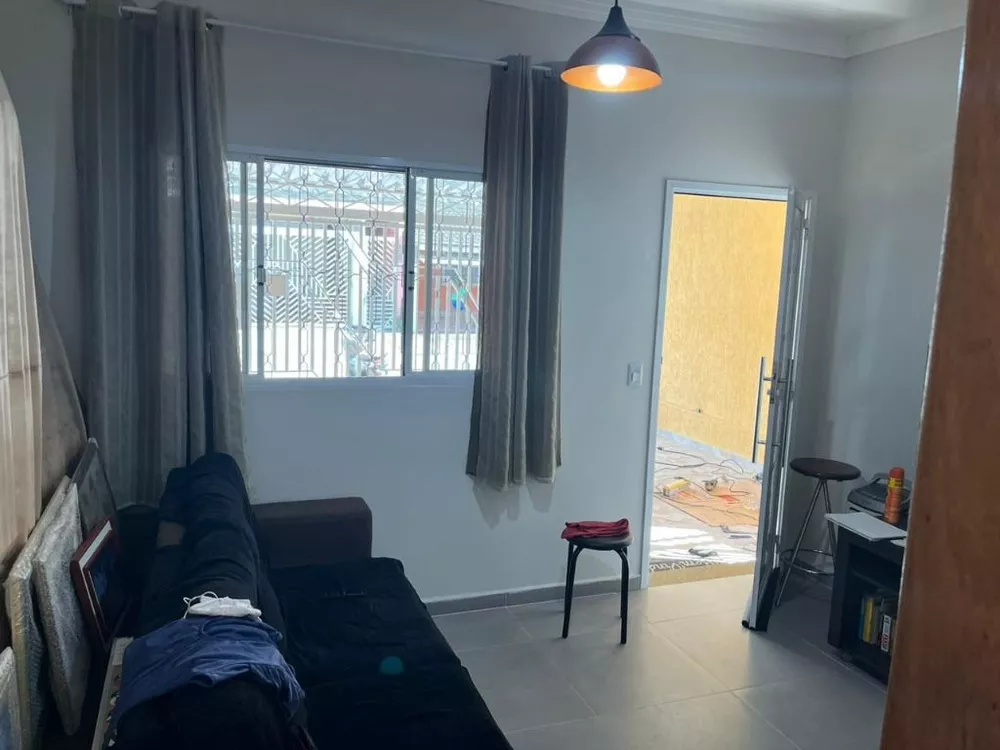 Casa à venda com 2 quartos, 101m² - Foto 3