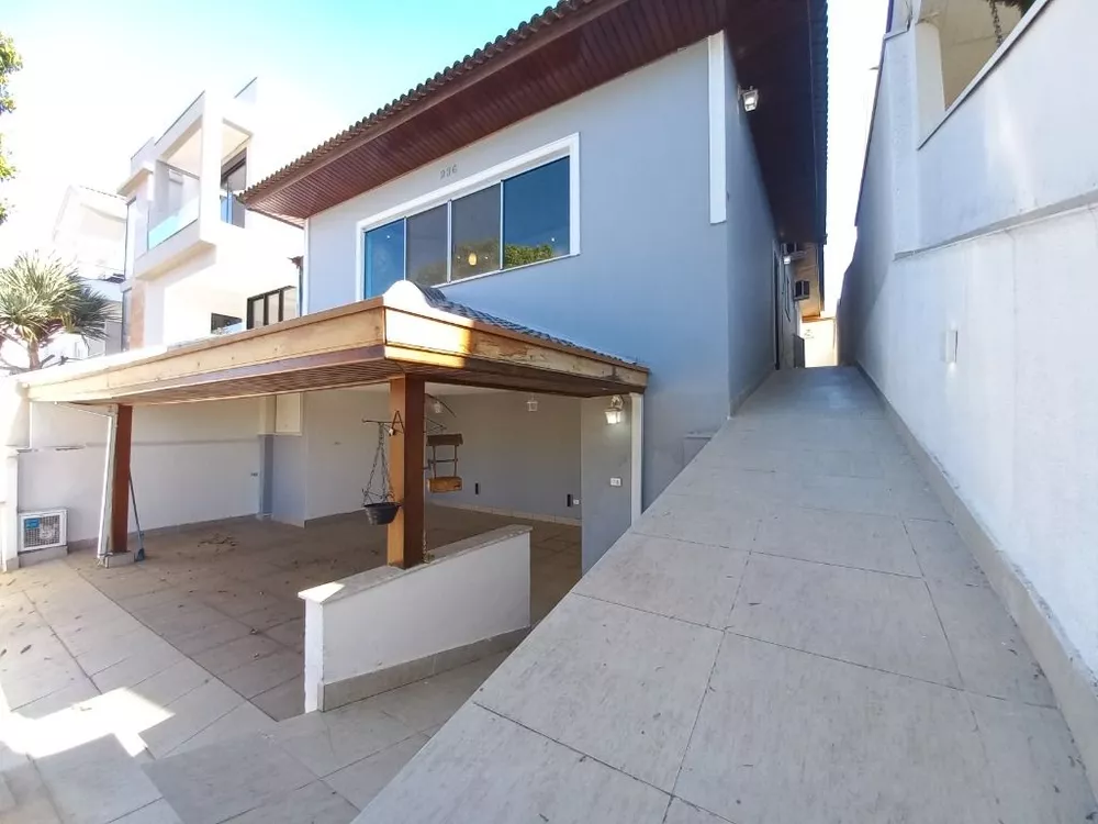 Casa de Condomínio à venda com 4 quartos, 157m² - Foto 4