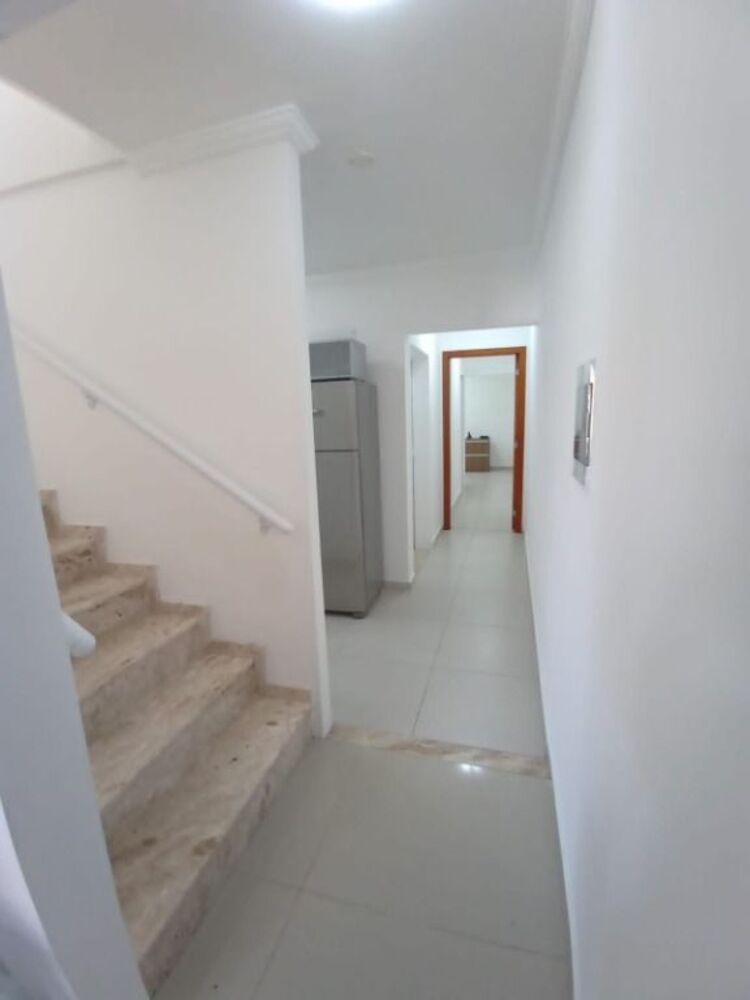 Sobrado, 3 quartos, 200 m² - Foto 1