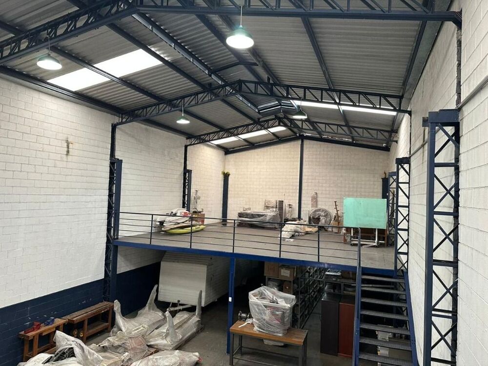 Depósito-Galpão, 250 m² - Foto 2