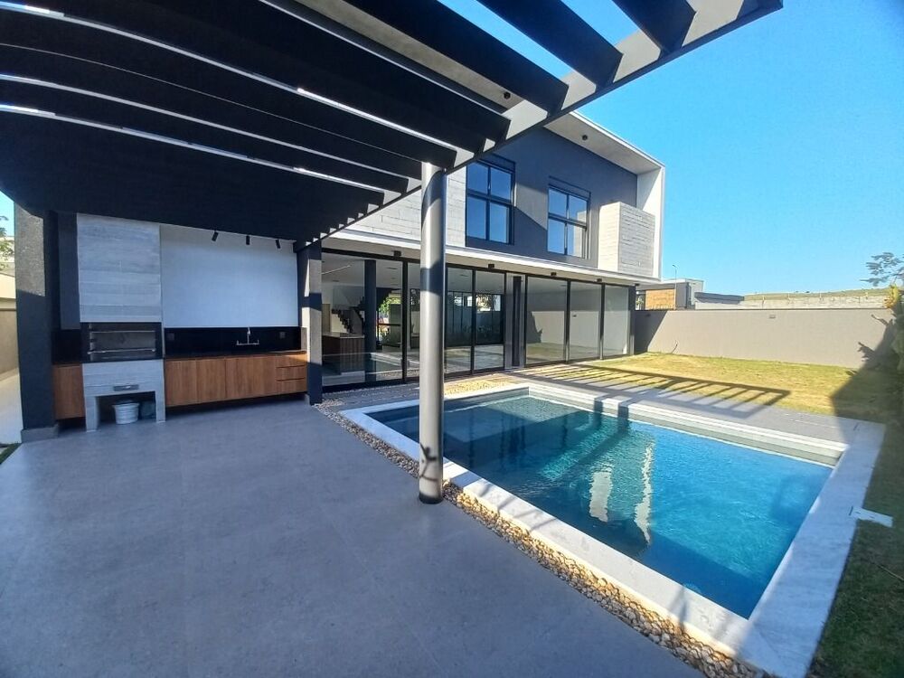 Sobrado, 4 quartos, 398 m² - Foto 1