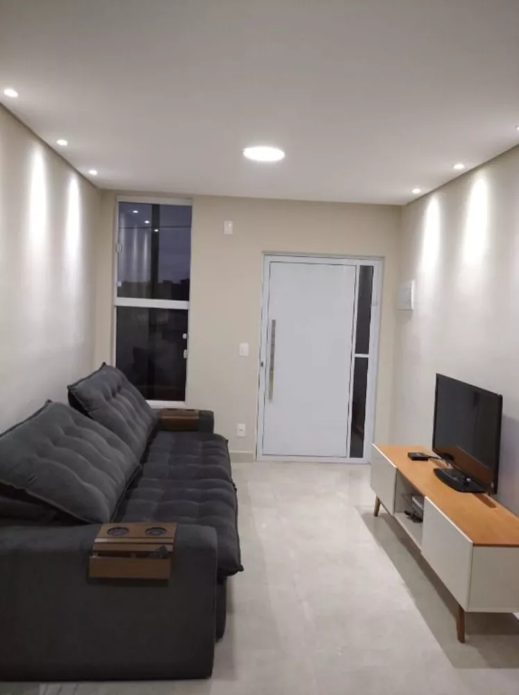 Sobrado à venda com 3 quartos, 100m² - Foto 3