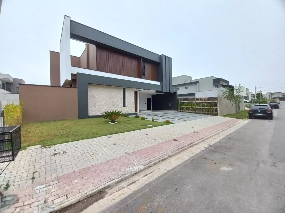 Sobrado à venda com 4 quartos, 321m² - Foto 3