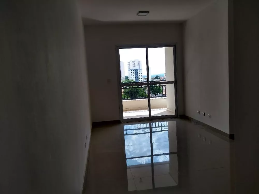 Apartamento à venda com 2 quartos, 62m² - Foto 1