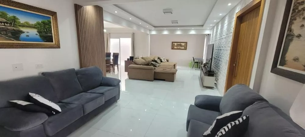 Casa de Condomínio à venda com 4 quartos, 276m² - Foto 3