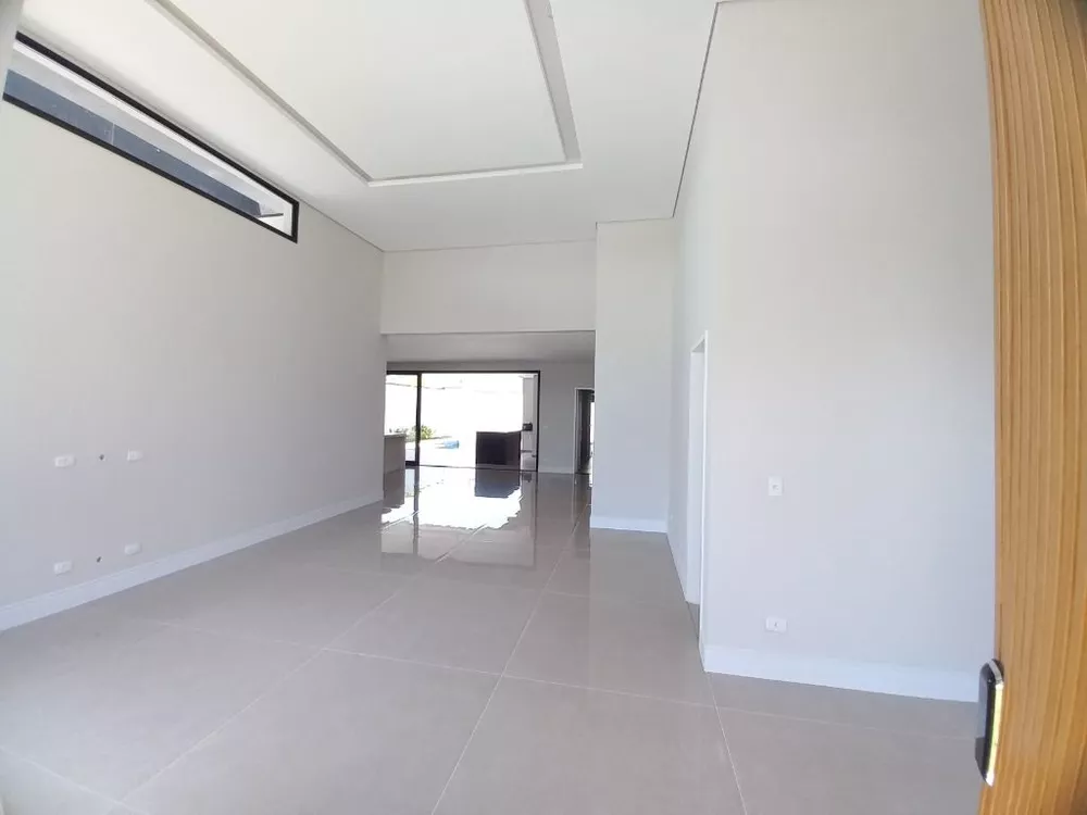 Casa de Condomínio à venda com 3 quartos, 270m² - Foto 4