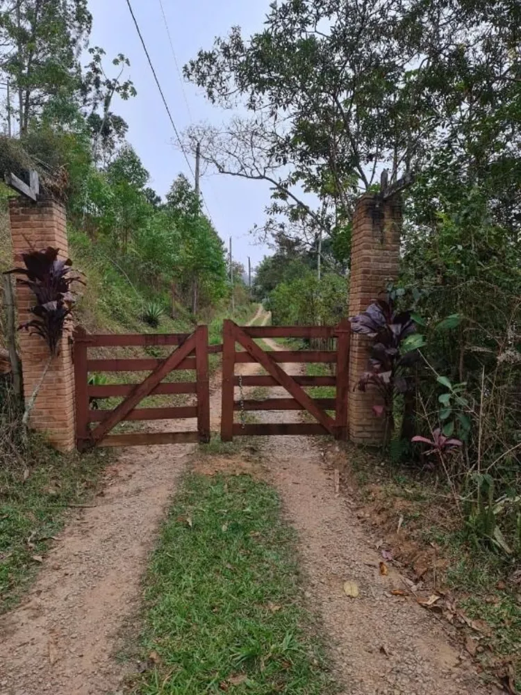 Chácara à venda com 7 quartos, 24000m² - Foto 2