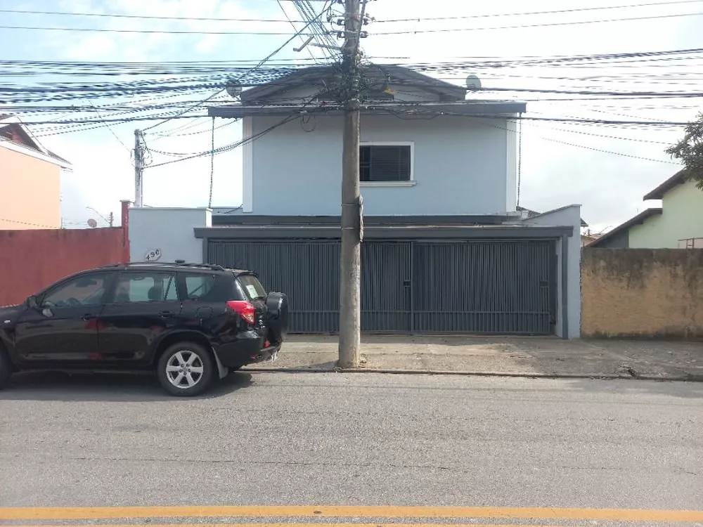 Sobrado para alugar com 4 quartos, 420m² - Foto 2