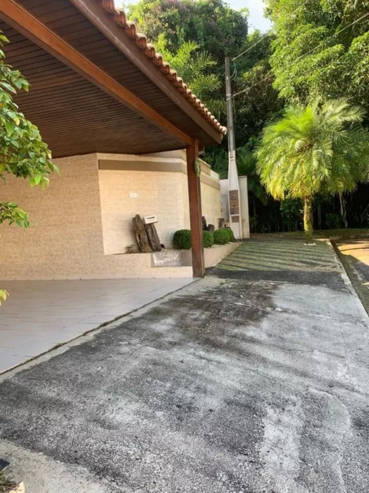 Casa à venda com 4 quartos, 222m² - Foto 4