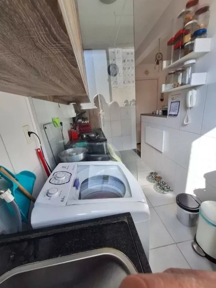 Apartamento à venda com 2 quartos, 56m² - Foto 4