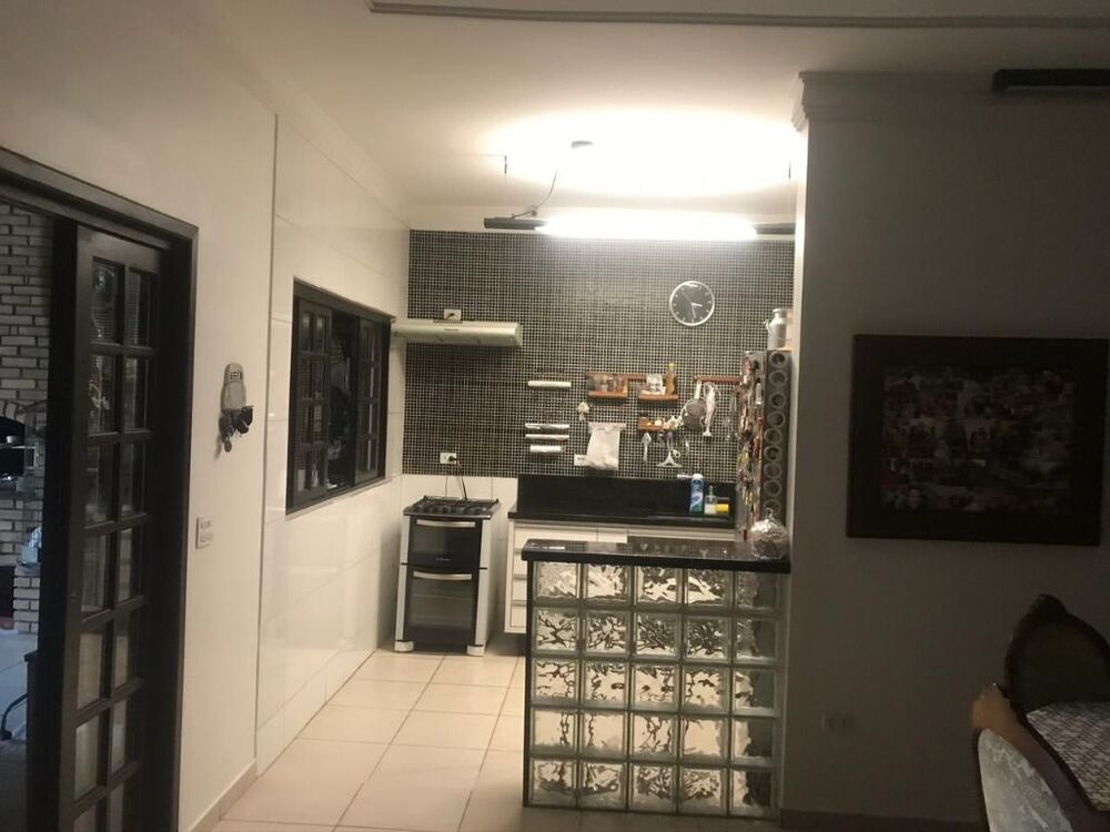 Casa à venda com 2 quartos, 158m² - Foto 7