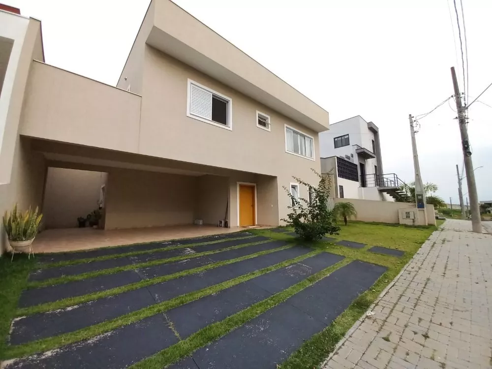 Casa de Condomínio à venda com 3 quartos, 333m² - Foto 2