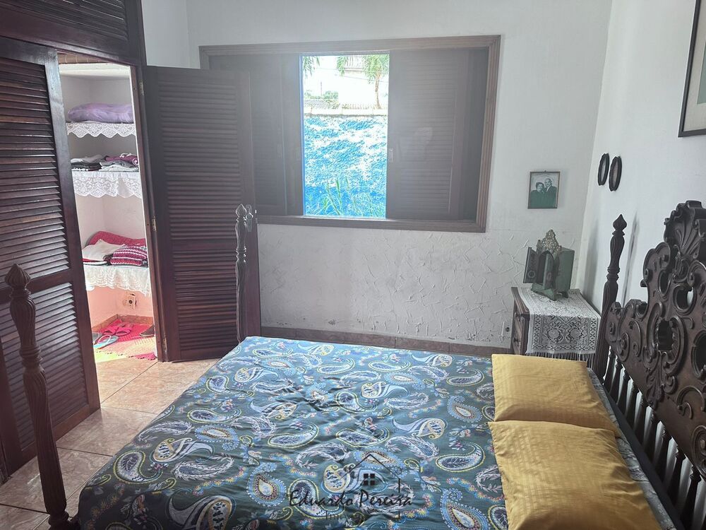 Casa, 4 quartos, 265 m² - Foto 8