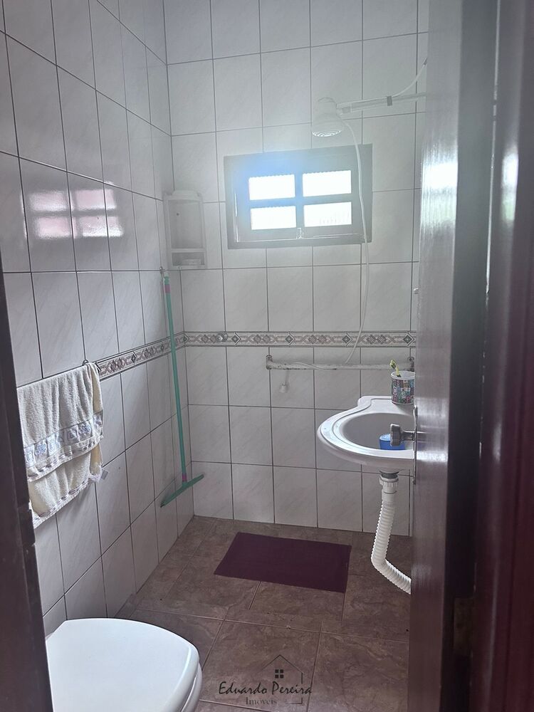 Casa, 4 quartos, 265 m² - Foto 1