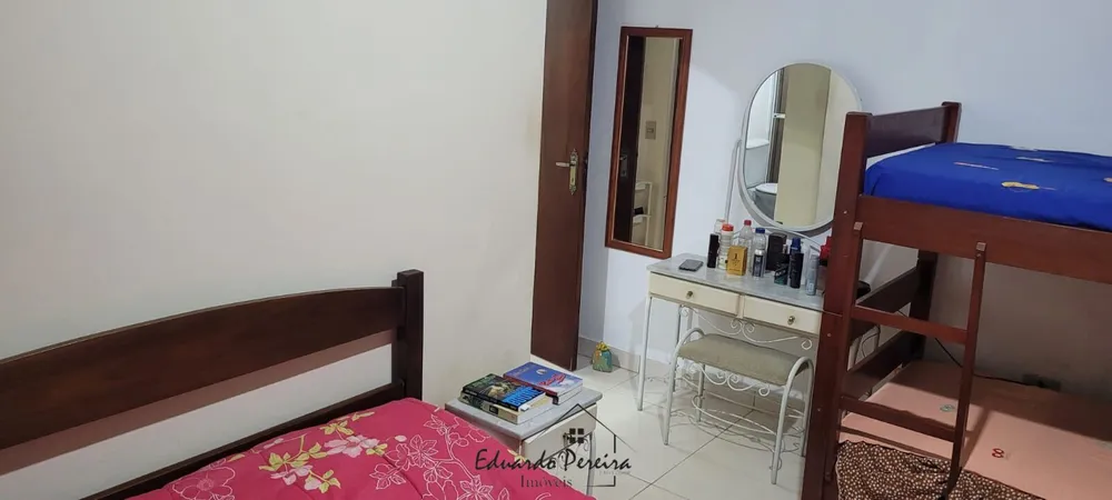 Casa, 3 quartos, 223 m² - Foto 8