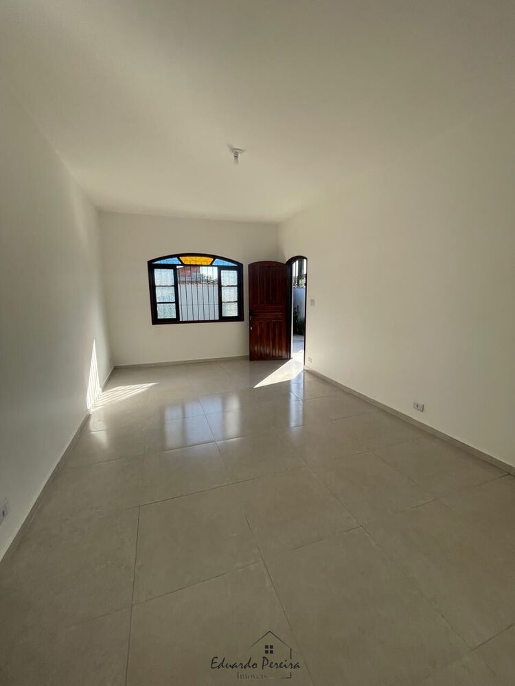 Casa, 3 quartos, 69 m² - Foto 2
