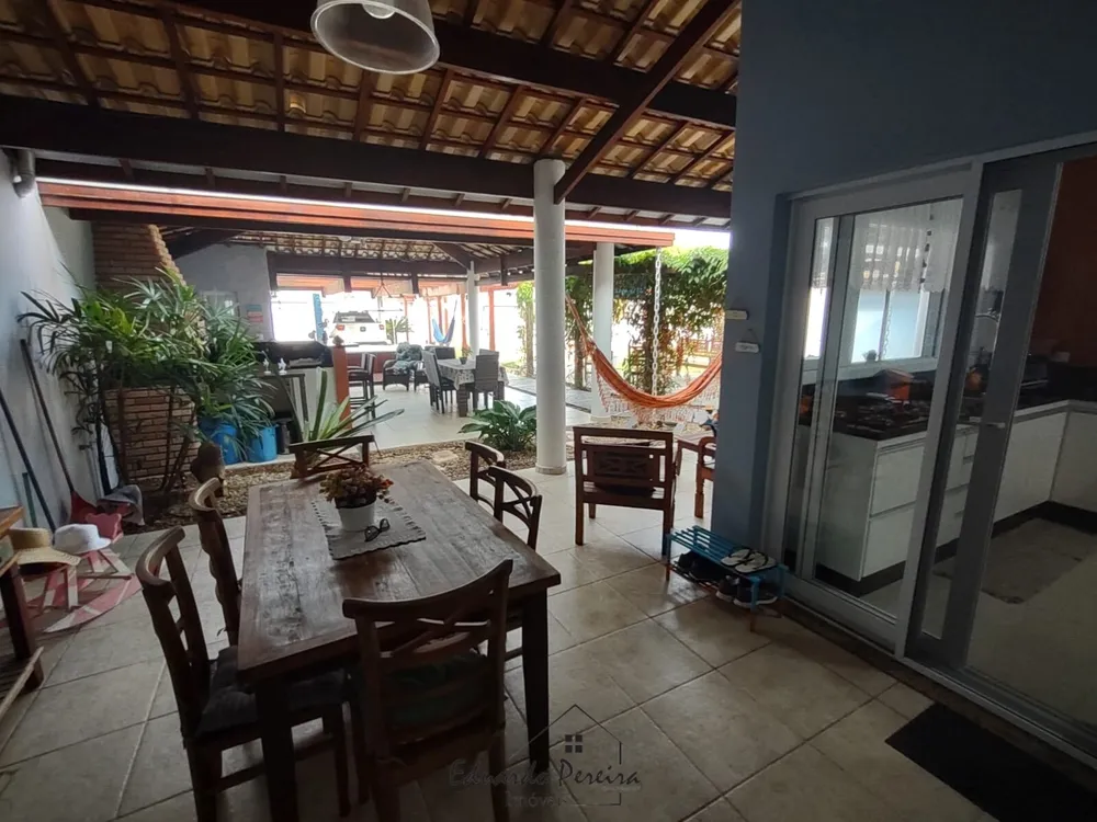 Casa, 2 quartos, 218 m² - Foto 4