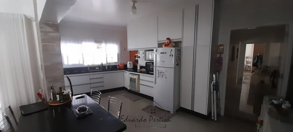 Casa, 2 quartos, 218 m² - Foto 11