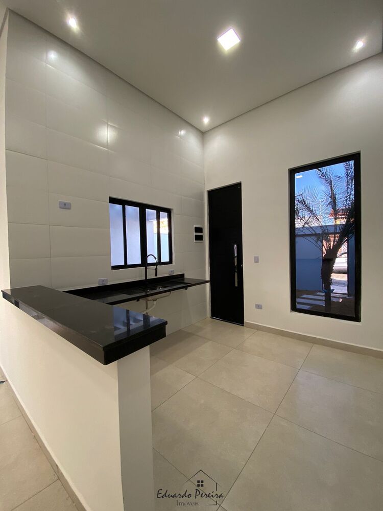 Casa, 3 quartos, 90 m² - Foto 2