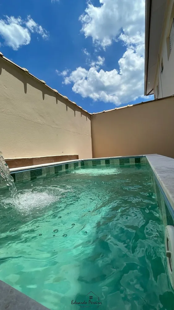 Casa de Condomínio - Foto 1