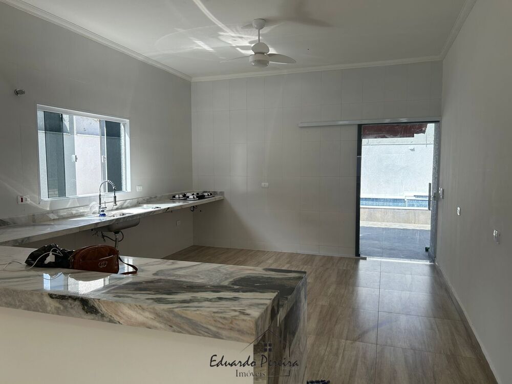 Casa, 3 quartos, 176 m² - Foto 3