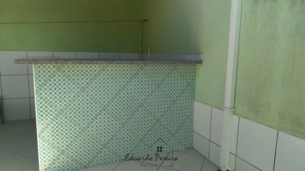 Casa, 3 quartos, 179 m² - Foto 1