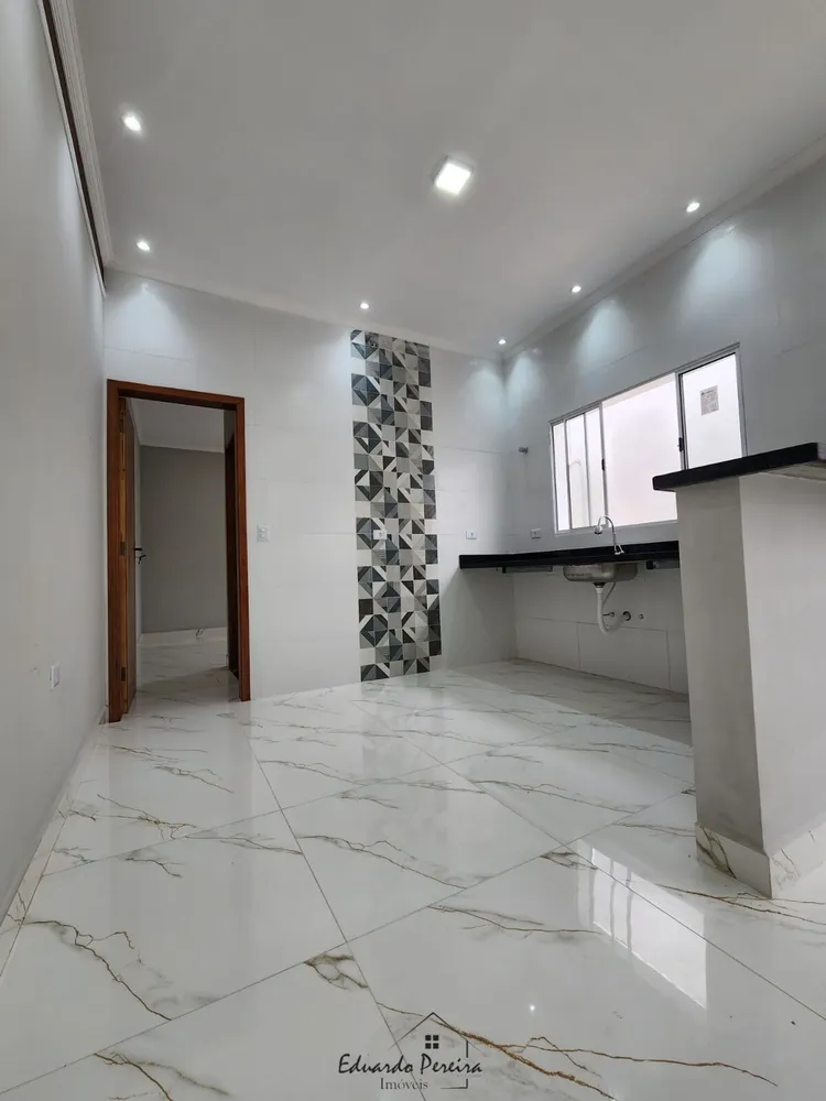 Casa, 3 quartos, 79 m² - Foto 2