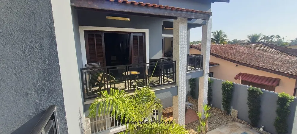 Sobrado, 3 quartos, 295 m² - Foto 1