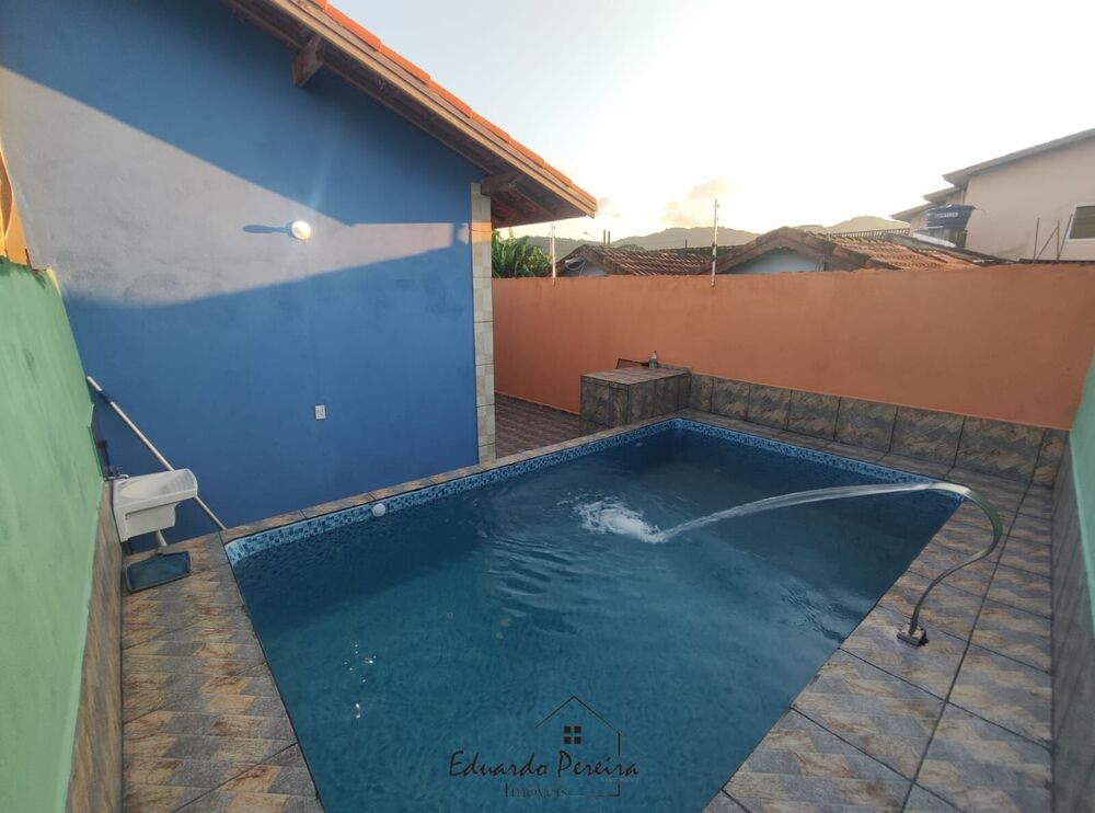 Casa, 2 quartos, 49 m² - Foto 1