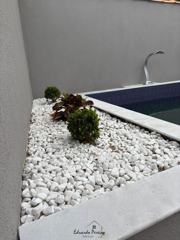 Casa, 2 quartos, 70 m² - Foto 1