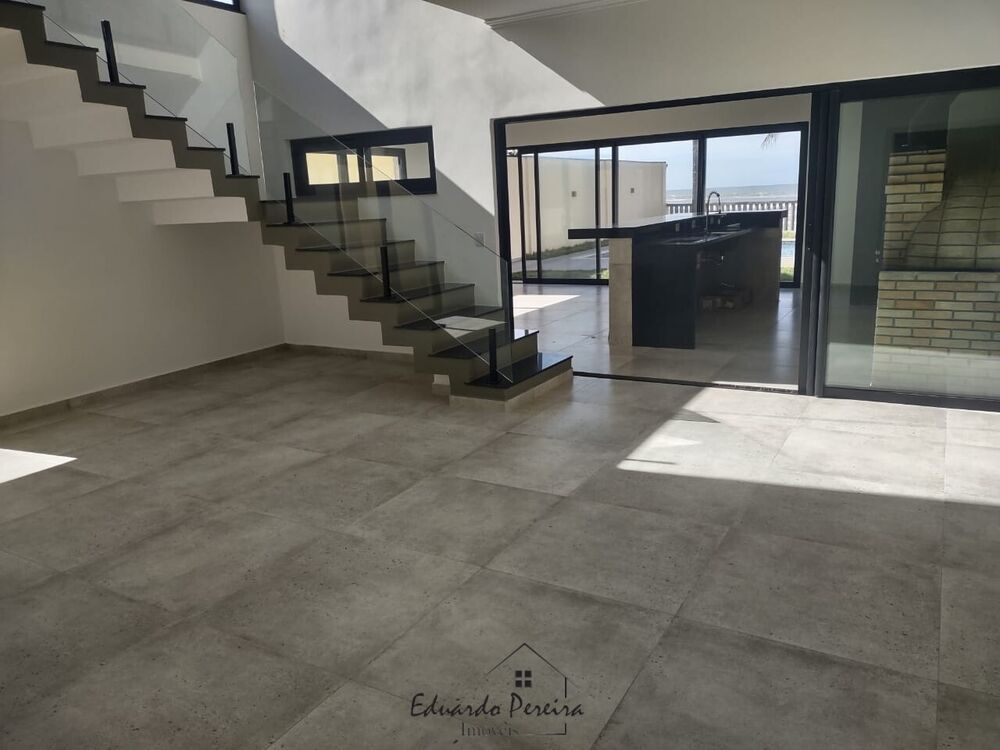 Sobrado, 4 quartos, 380 m² - Foto 1