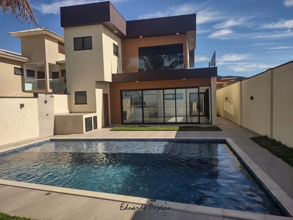 Sobrado, 4 quartos, 380 m² - Foto 1