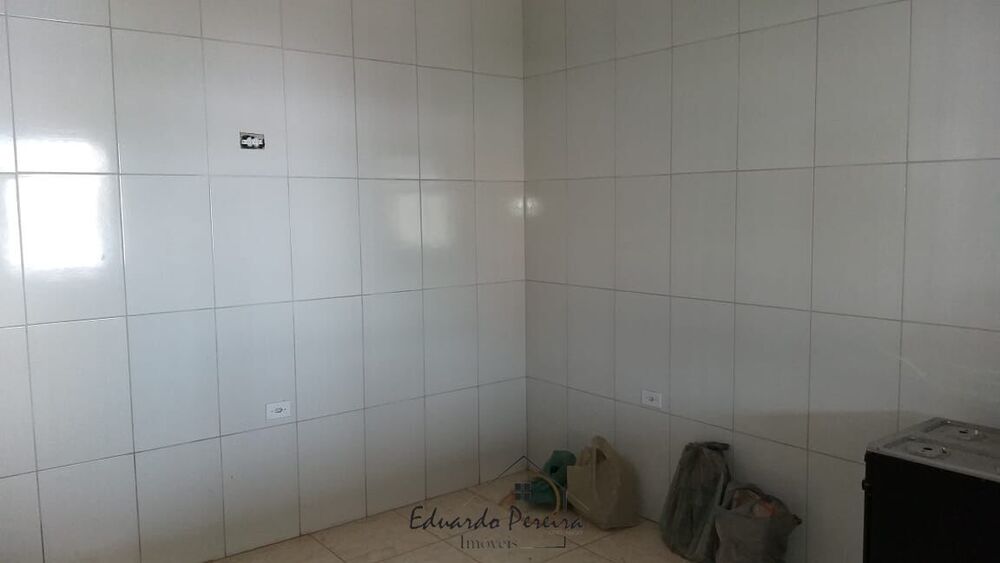 Casa, 1 quarto, 250 m² - Foto 3