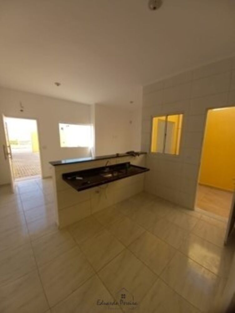 Casa, 2 quartos, 63 m² - Foto 3
