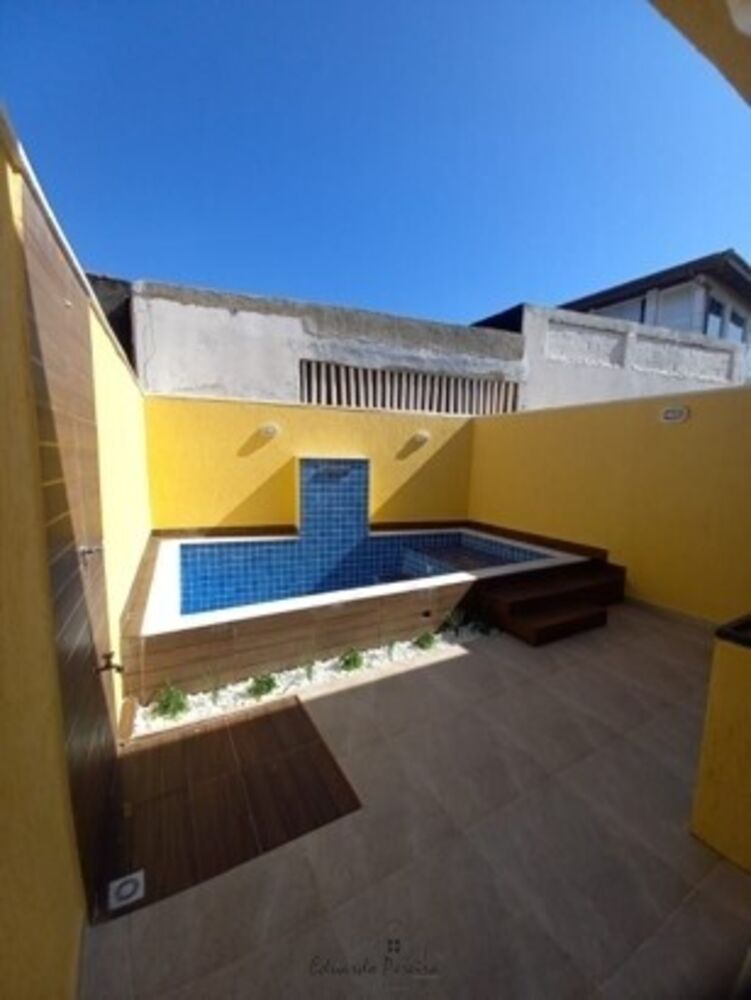 Casa, 2 quartos, 63 m² - Foto 1