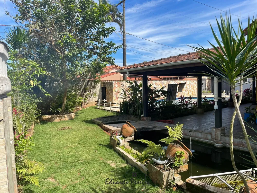 Casa, 3 quartos, 284 m² - Foto 3