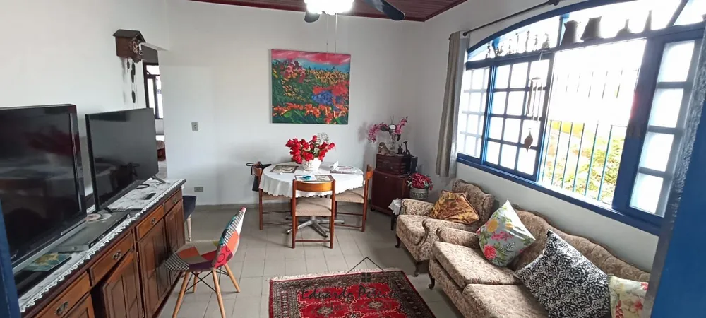 Casa, 2 quartos, 166 m² - Foto 1