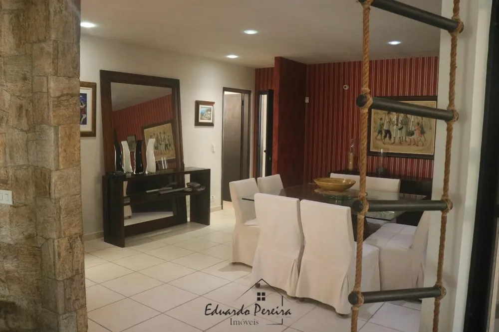 Casa, 2 quartos, 299 m² - Foto 2