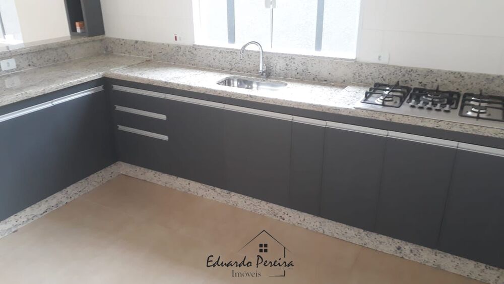 Casa, 3 quartos, 148 m² - Foto 4