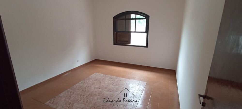 Sobrado para alugar com 3 quartos - Foto 1