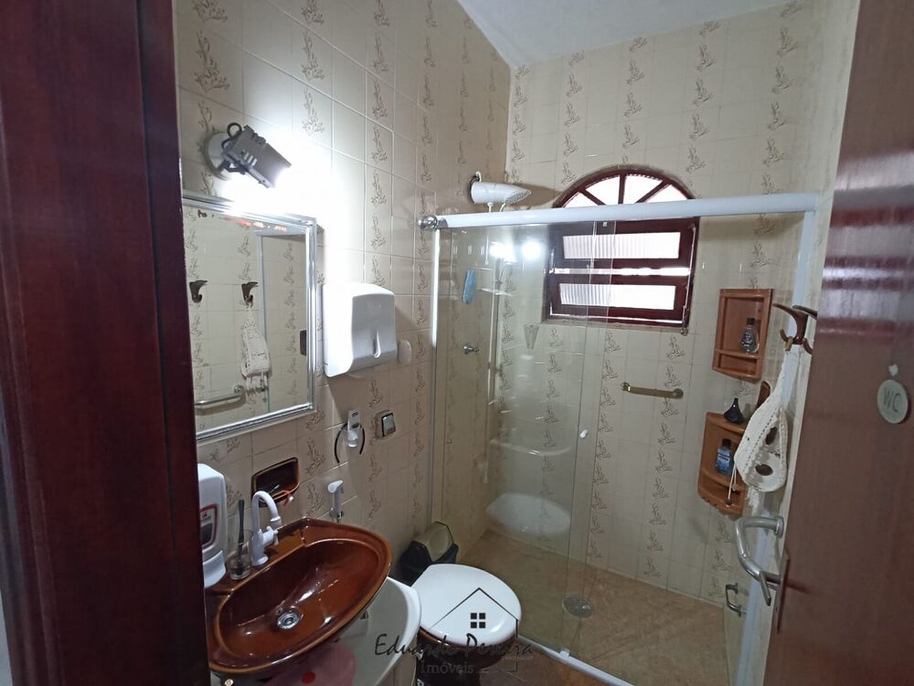 Casa, 4 quartos, 127 m² - Foto 1