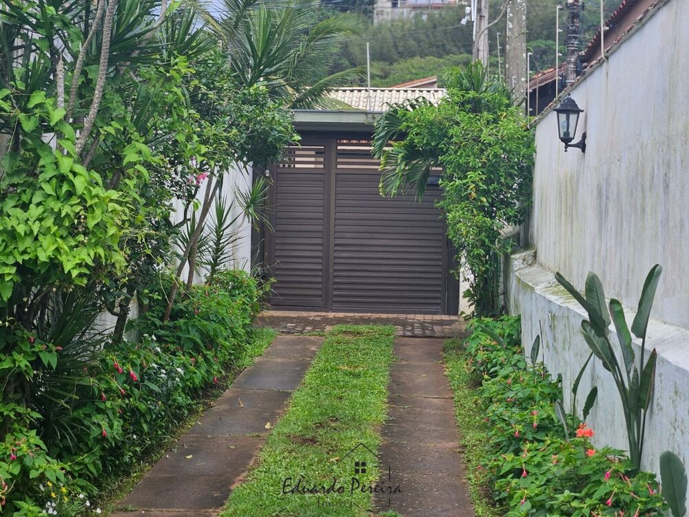 Sobrado, 6 quartos, 276 m² - Foto 2